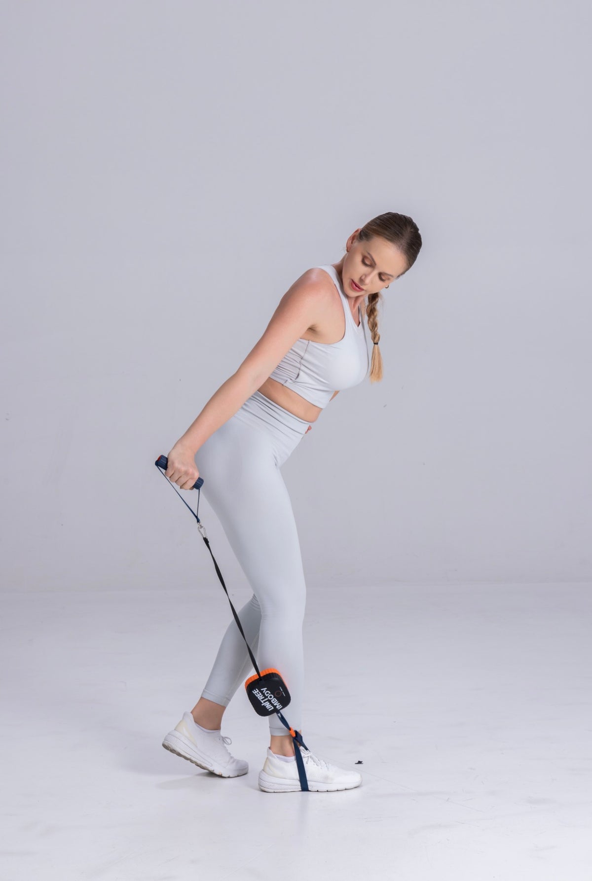 Triceps pushback